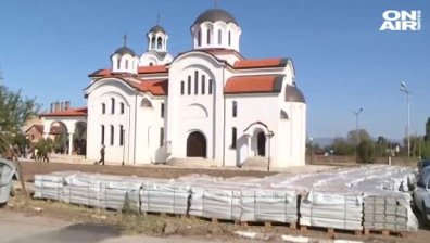 Осветиха най-големия храм, построен с помощта на дядо Добри