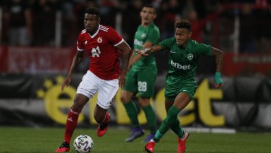 Абел Анисе и двама юноши на "Лудогорец" са с Ковид-19