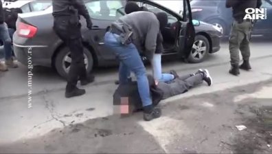Задържаха 270 души при мащабна наркоакция в Сърбия