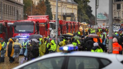 Пътните фирми не искат разговор с Комитова, ще съдят държавата заради неплатените суми