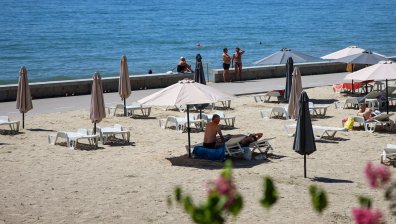 Граждани във Варненско притеснени за чистотата на водата, властите ги успокоиха с данни от пробите