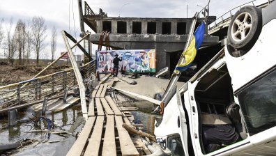 САЩ: Русия изостава, отстъпва в Мариупол и няма очаквания напредък в Донбас