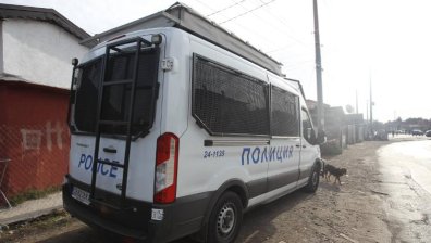 Арестуваха 4-ма румънци, продавали фалшиви стоки у нас