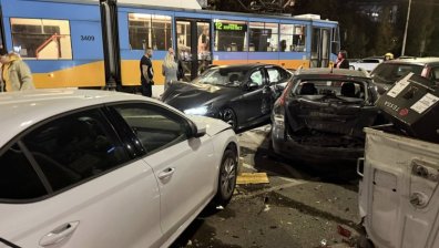 Гаранция от 5 000 лв. за шофьора, помел 6 коли на "Витоша": "Няма да се повтори"