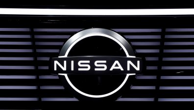 Nissan изтегля над 300 000 коли от пазара заради дефект