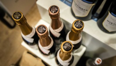 Пандемията от Ковид-19 удари търговията с пенливи вина в ЕС