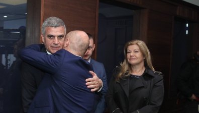 Стефан Янев учреди "Български възход": Истинска демокрация, суверенитет и национално достойнство