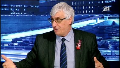 Проблемът на пенсионната система са изборите, заяви Иван Нейков