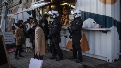 Бум на Ковид-19 във Франция - 18 270 заразени за седмица