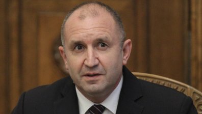 Радев и ЦИК: Нужни са промени в Изборния кодекс за вот в изолация