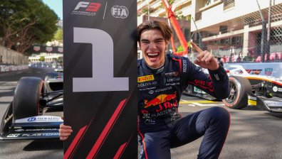 Никола Цолов триумфира по улиците на Монако