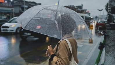 Времето днес: Дъждовна сряда със слаб вятър