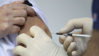 Здравните власти започват подготовка за втората фаза на ваксинацията