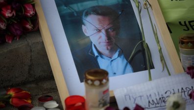 Сърбия отказва да държи Путин отговорен за смъртта на Навални