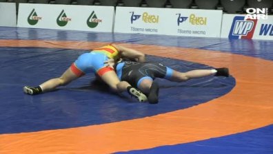 България изостава във всички стилове на борбата