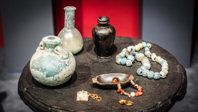 Съкровища от Ерколано, оцелели след изригването на Везувий (СНИМКИ)