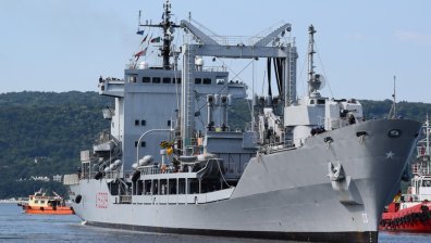 Военноморските ни сили на разузнаване след сигнала за мина до Галата
