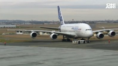 Airbus спира производството на най-големия пътнически самолет