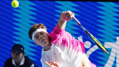 Впечатляващ сблъсък между Бен Шелтън и Аслан Карацев