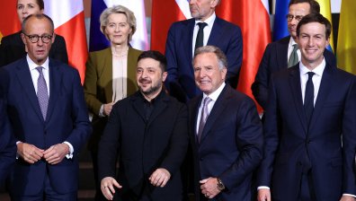 Примирие с Русия за Коледа: Украйна, САЩ и Германия се обединиха около идеята