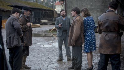 Даниел лекува паднал летец, а непознат иска да стане част от голистката мрежа 