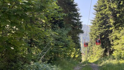 Планината не е за подценяване - не е смешно да имаме шапка и ръкавици в раницата