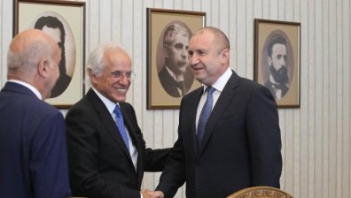 Радев: Правителството е поело ангажимент да гарантира газ за целия отоплителен сезон