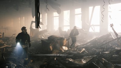 Украйна остана без ток в три региона, Русия засилва въздушните си нападения