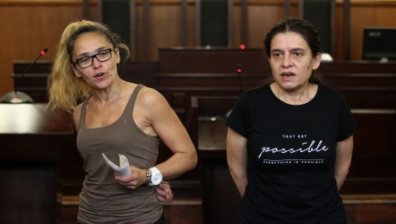 Иванчева с 200 лв. глоба за крясъци в съда, заместничката ѝ - уволнена!