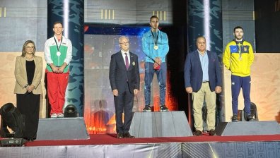 Сребро за България извоюва Еди Пенев на СК по спортна гимнастика в Кайро