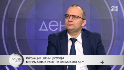 Мартин Димитров, ДБ: Радев изгражда служебна президентска република