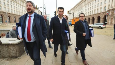 "Тренд": ГЕРБ и коалицията "Продължаваме промяната" - ДБ в борба за първото място