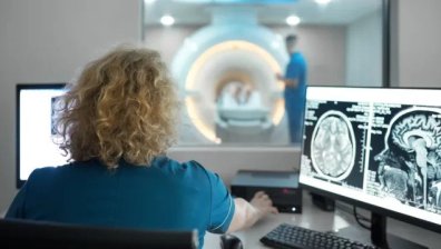 AI намалява стреса и риска от медицински грешки в болниците