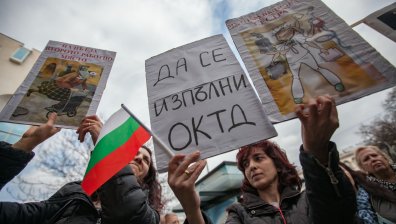 След срещата с Ананиев: Мед. сестрите с нов протест за по-добри условия
