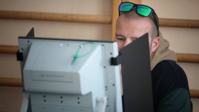 Избори 2026: Сканиращите машини са по-скъпи и проблемни, няма да спрат платения вот