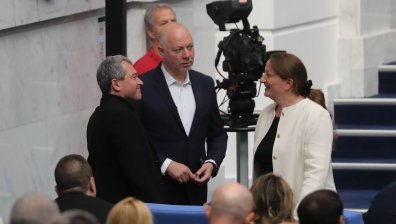 Народното събрание трябва да вземе ключови решения (СНИМКИ)