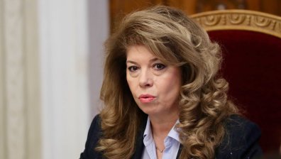 Йотова продължава консултациите за служебен премиер в сряда