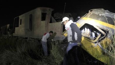 Тежка влакова катастрофа взе 19 жертви в Египет