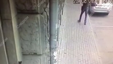Стрелба в центъра на Москва: Ранен е полицай