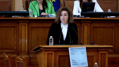 Шалапатова категорична: Семейството е най-добрата среда за отглеждане на децата