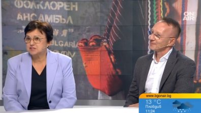 Спектакълът "Край Марица" проследява традициите и обичаите