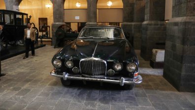 Jaguar, някога собственост на кралица Елизабет II, се продаде за смайваща сума