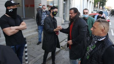 БАЗ и СЗБ: Дискриминация е заведенията в хотелите да работят след полунощ