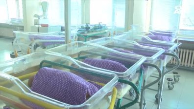 Тревожно: Тенденцията деца да раждат деца расте