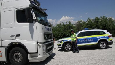 Спират ТИР-овете по АМ "Тракия" от Стара Загора до София
