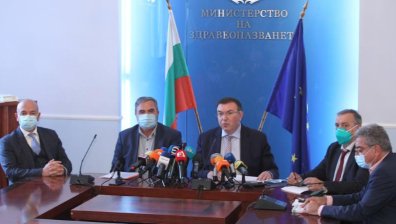 Кръвната плазма - единственият сигурен медикамент срещу Ковид-19