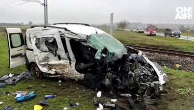 Тежка катастрофа между българска кола и влак в Австрия, има загинал и ранени