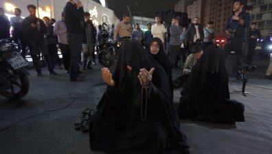 Иран потъна в скръб след смъртта на Раиси