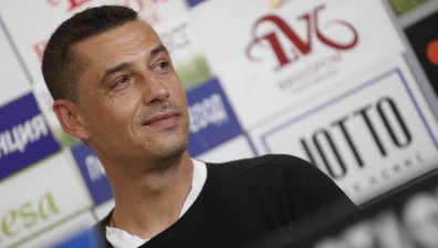 Александър Томаш застава начело на "Етър"