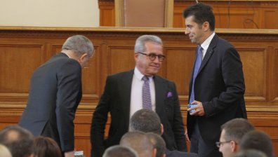 "Галъп": Патова ситуация за "Продължаваме промяната", шанс за правителство има с третия мандат